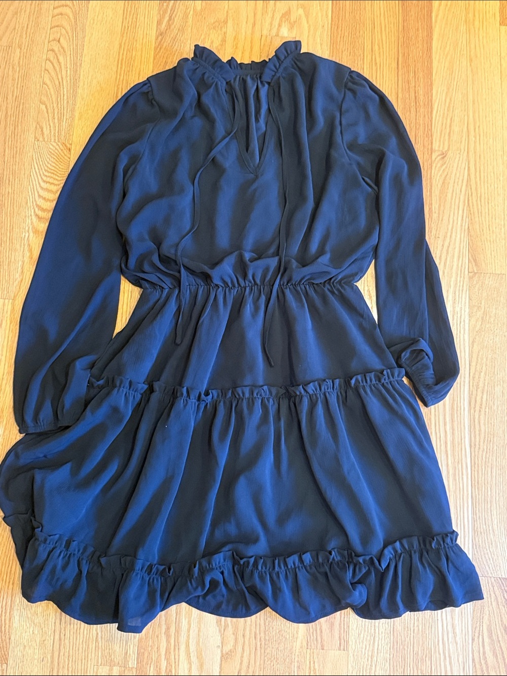 Brand new Ruffle Tiered Long Sleeve Dress size small